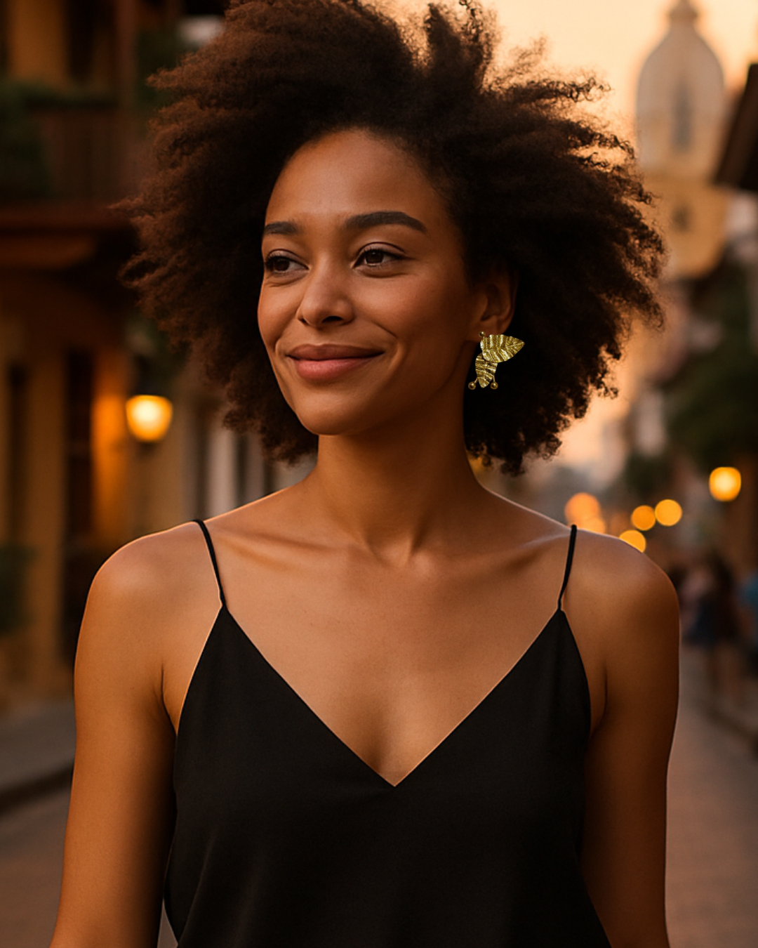 Aretes: Hojas de Oro Resonante™ Bronce con baño de Oro de 24 Quilates